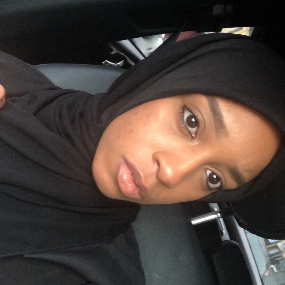 Meet your Posher, Abrille